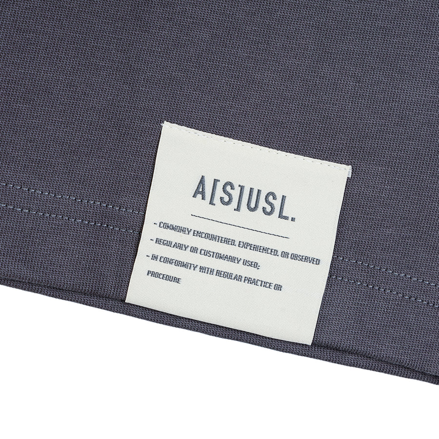 VERTICAL LOGO TEE - CHARCOAL