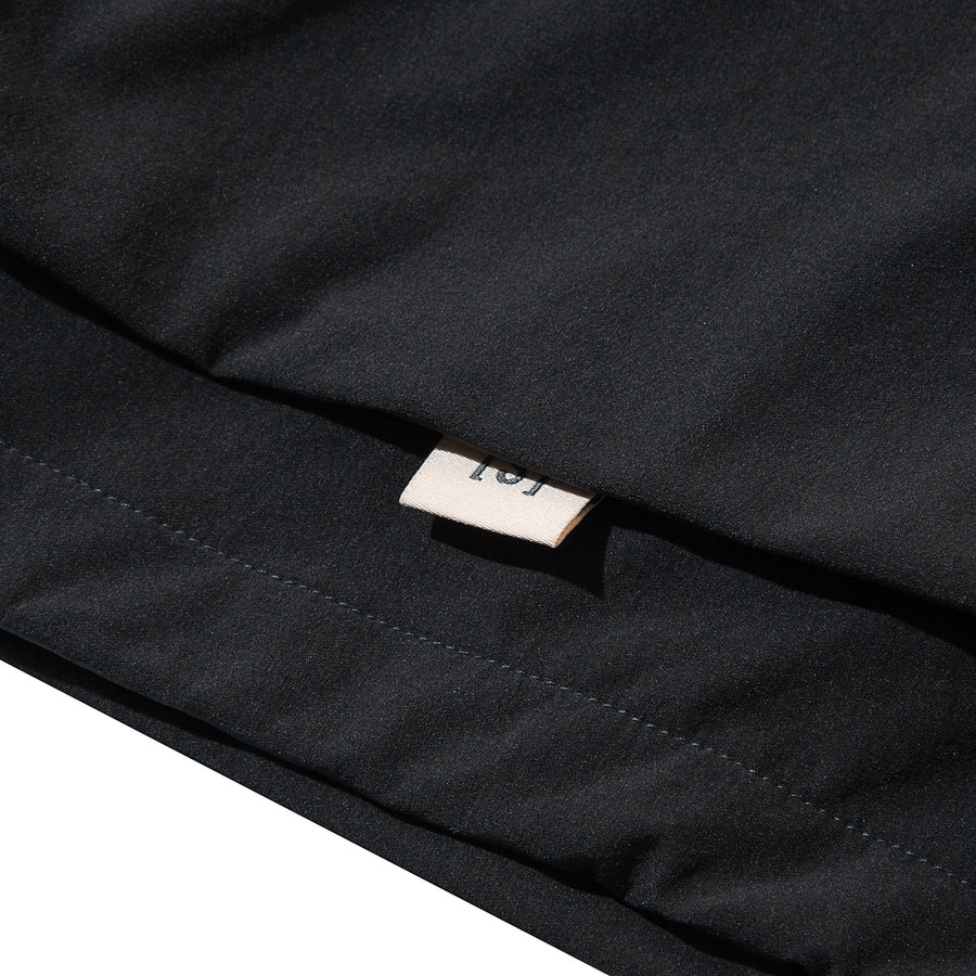 ZIPPER POCKET PERFORMANCE TEE - CHARCOAL