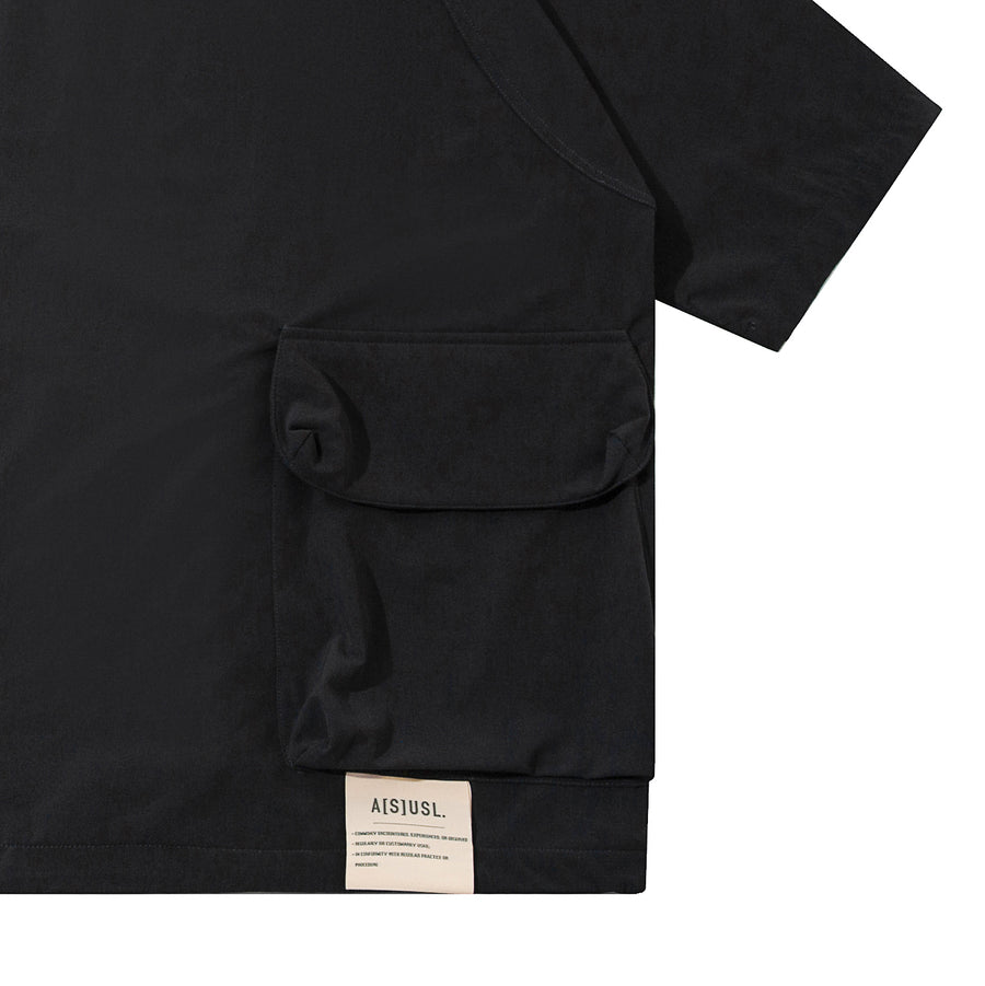 ZIPPER POCKET PERFORMANCE TEE - CHARCOAL