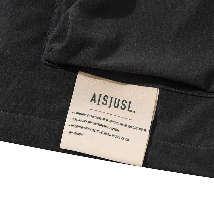 ZIPPER POCKET PERFORMANCE TEE - CHARCOAL