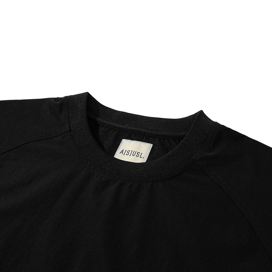 ZIPPER POCKET PERFORMANCE TEE - BLACK