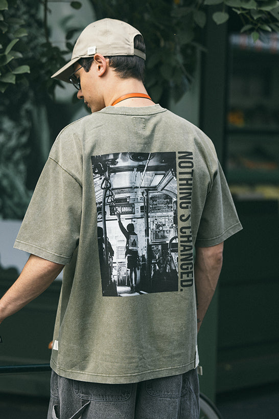 SNOW WASH PHOTO PRINT TEE - CHARCOAL