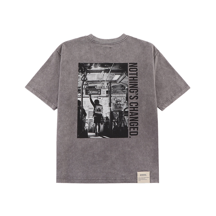 SNOW WASH PHOTO PRINT TEE - CHARCOAL