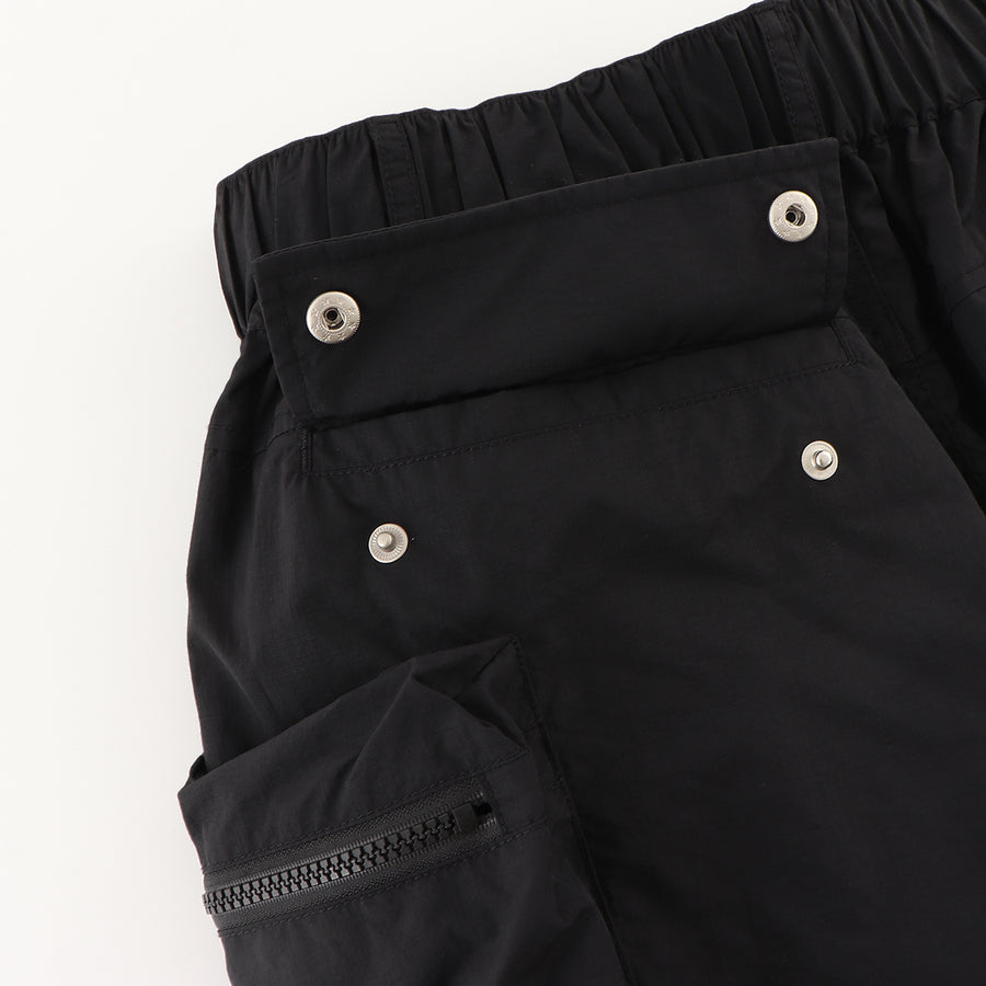 NYLON 3D POCKET SHORTS - BLACK